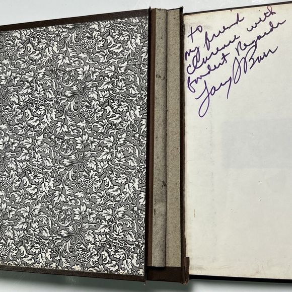 Collector's Guide to Parker Brothers, Makers, Meriden, Conn. Signed Book Hunting - Picture 13 of 16